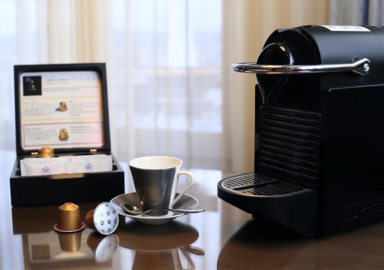 Hotel Granvia Kyōto Exterior foto A Nespresso coffee machine