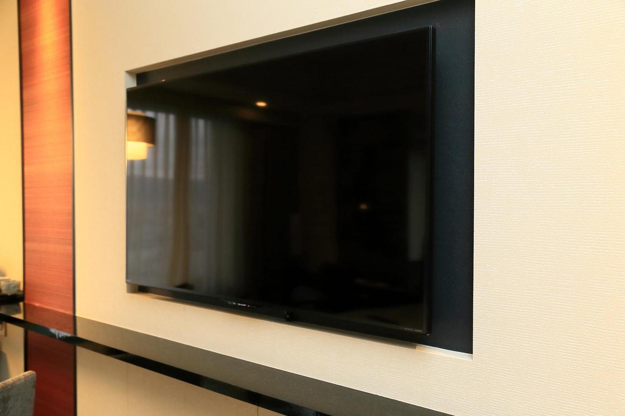 Hotel Granvia Kyōto Zimmer foto A wall-mounted television