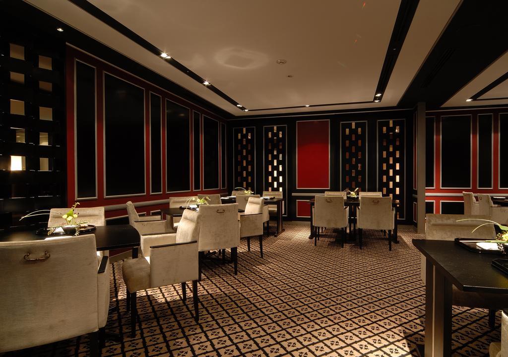 Hotel Granvia Kyōto Exterior foto The interior of the restaurant